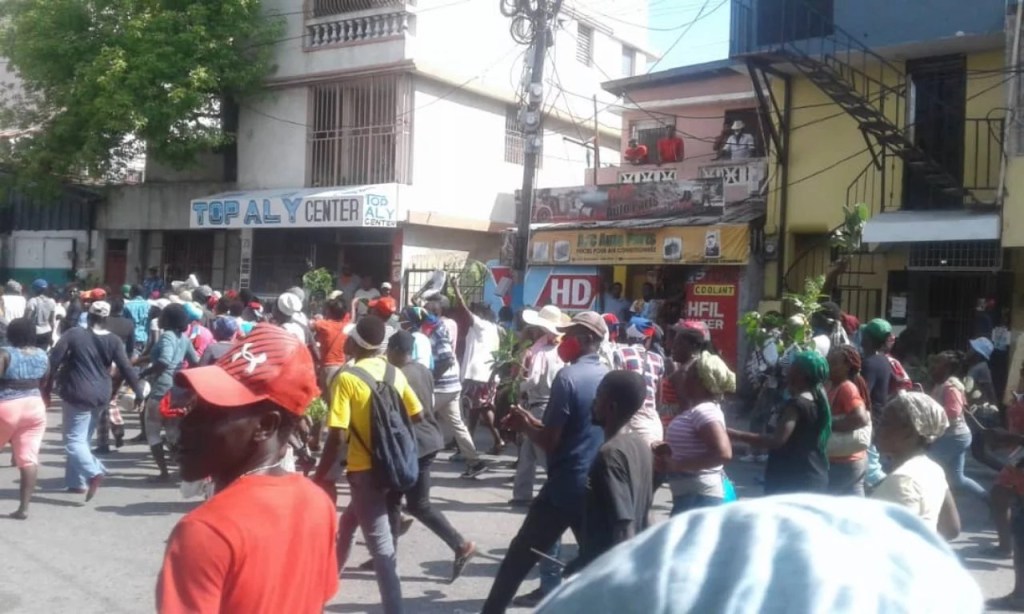 La manifestation des petits détaillants amorce une autre crise en Haïti, selon un&nbsp;entrepreneur