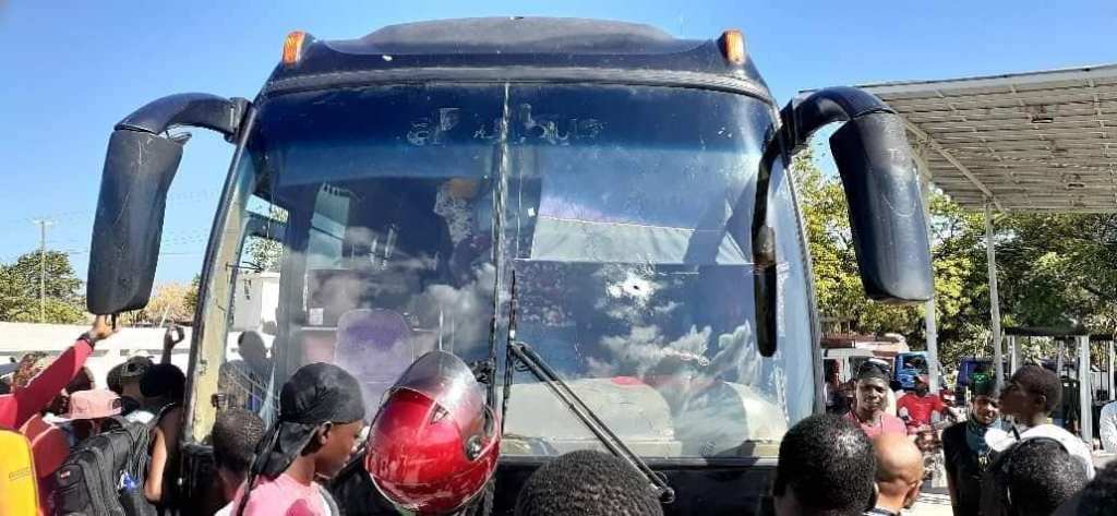 Les malfrats s&rsquo;en prennent à un bus à&nbsp;Malpasse