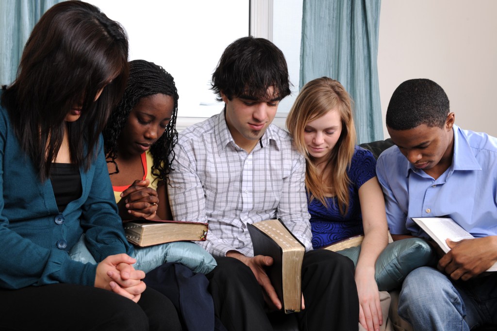 Le Programme des chrétiens unis se lance dans la lutte pour l&rsquo;Evangile de&nbsp;Dieu