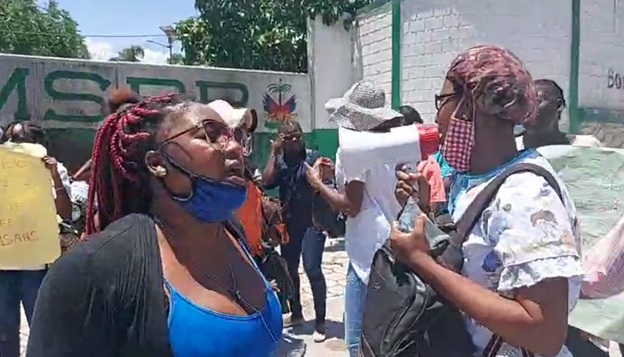 Des infirmières exigent leur licence de la part du Ministère de la Santé publique et de la&nbsp;population