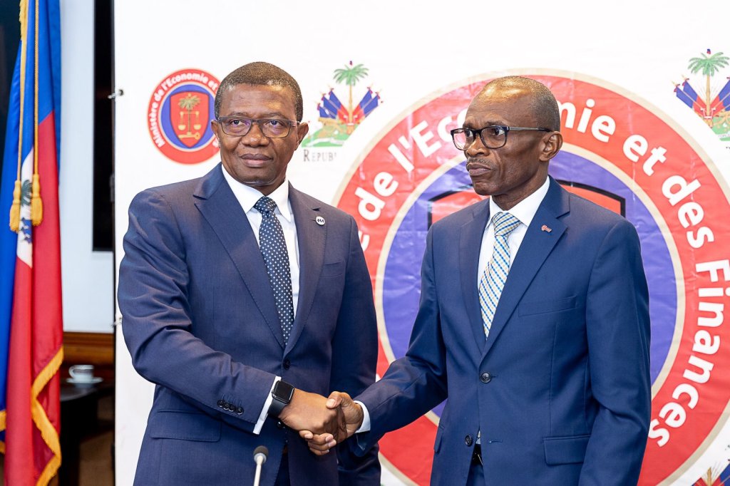 Signature d’un protocole d’accord : L’UCREF et la BRH s’allient contre les criminels&nbsp;financiers