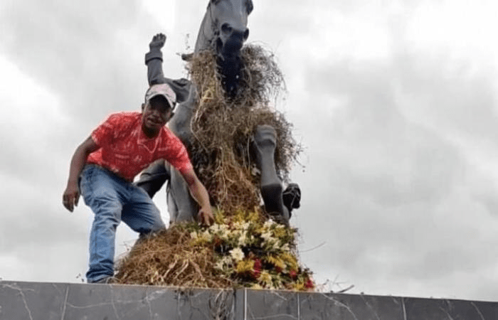 Les militants du parti politique AAA salissent la mémoire de Jean Jacques&nbsp;Dessalines