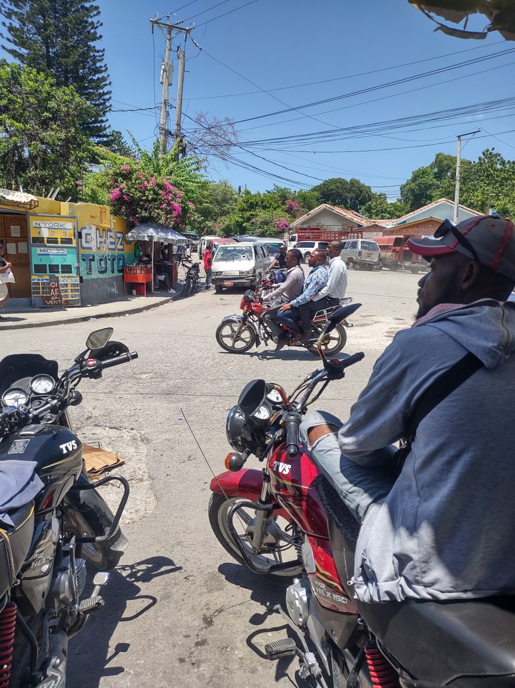 La crise liée au carburant persiste tandis que la gourde s&rsquo;apprécie par rapport au dollar&nbsp;américain