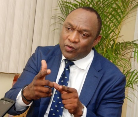 Ariel Henry aurait ajouté 187 gourdes de taxes sur le gallon du&nbsp;gazoline