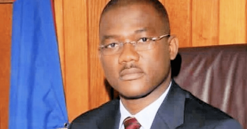 Trois mesures à prendre contre Armel Lafleur, selon un homme&nbsp;politique