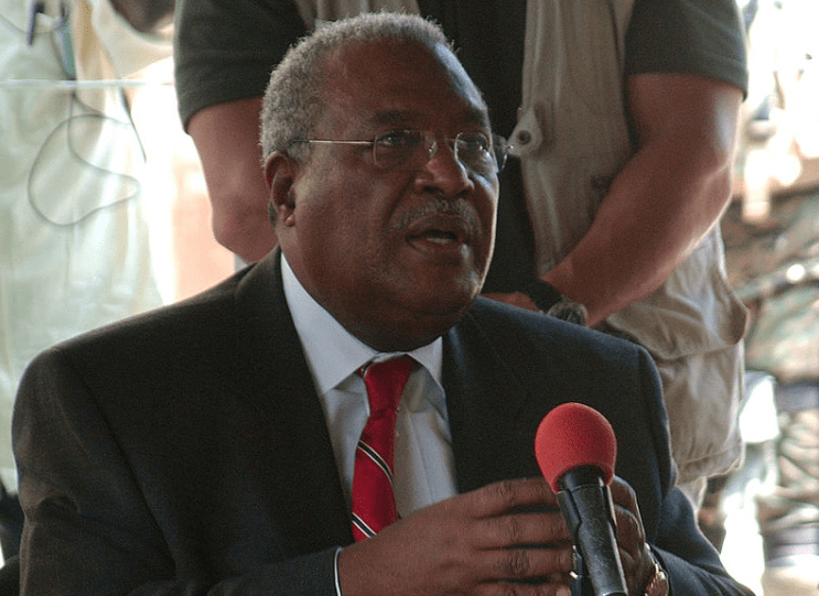 Gérard Latortue est&nbsp;mort