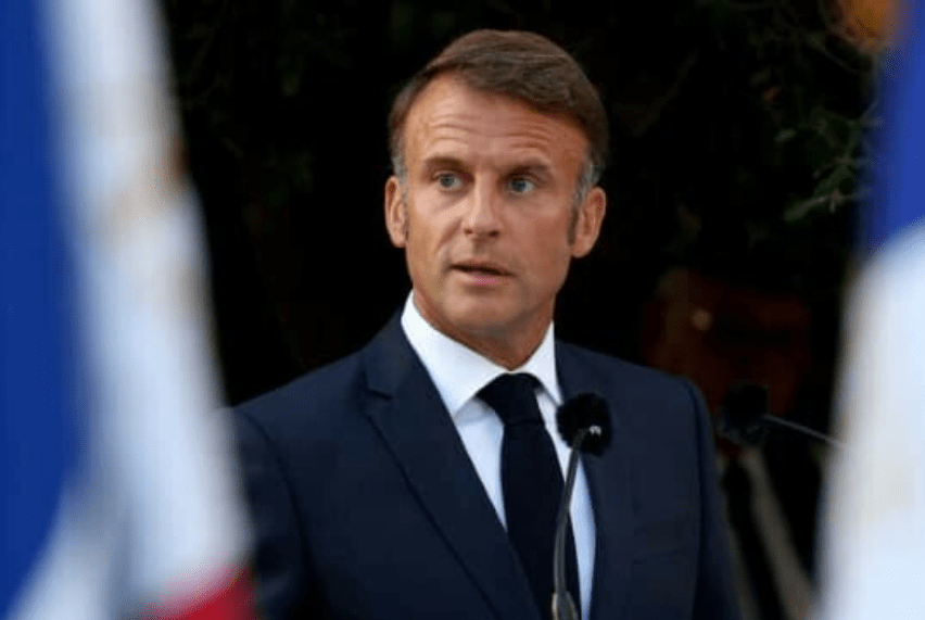 Nouveau Premier ministre : Emmanuel Macron écarte l’option d’un gouvernement NFP