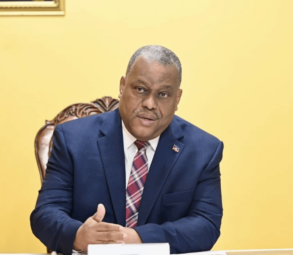 Coup dur pour Leslie Voltaire : Garry Conille s’oppose à la révocation de Dominique&nbsp;Dupuy