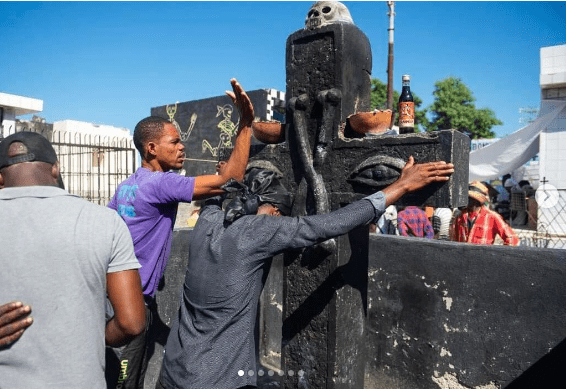 Célébration des 1 et 2 novembre 2024 par les vodouisants