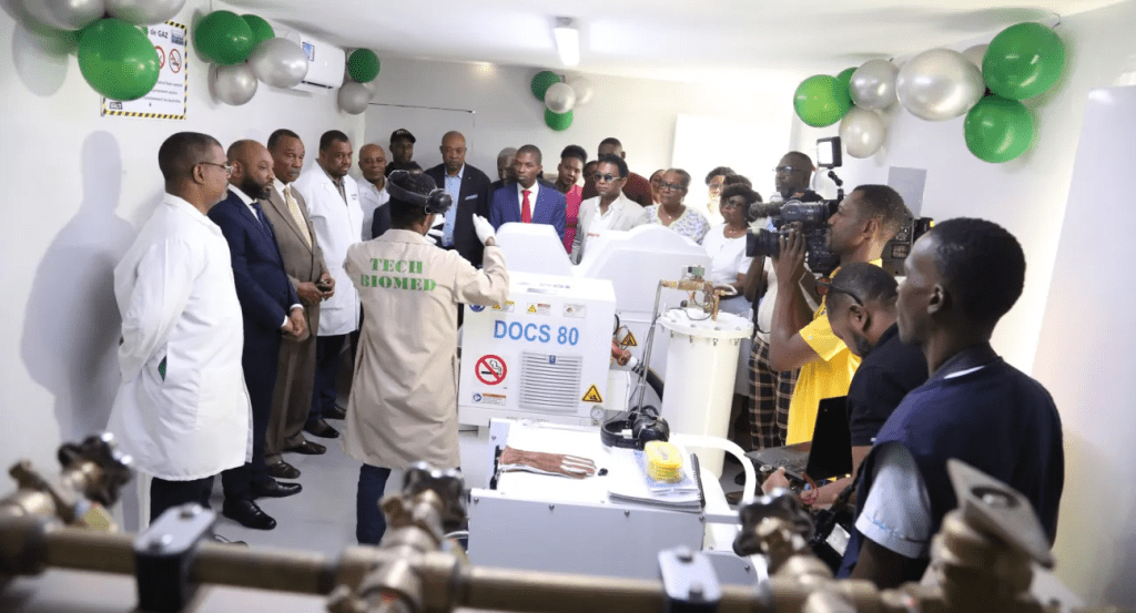 Inauguration d’une nouvelle unité de production d’oxygène à l’Hôpital Universitaire la&nbsp;Paix