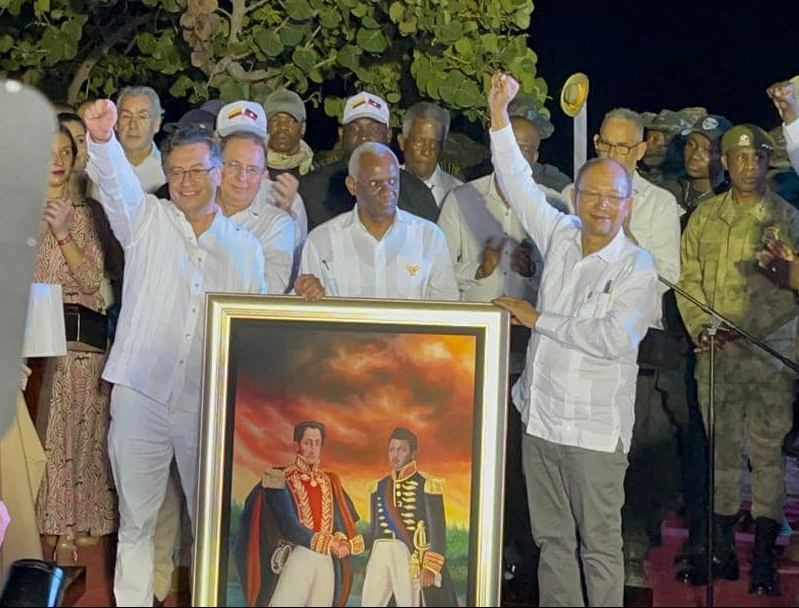 Jacmel accueille le président colombien Gustavo Petro avec&nbsp;faste