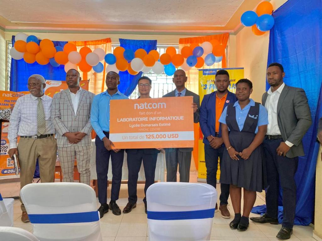 Natcom dote le Lycée Dumarsais Estimé d’un laboratoire informatique de&nbsp;pointe