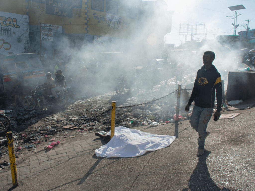Incendie et exode à Thomassin 32 : plusieurs maisons brûlées à Grenier