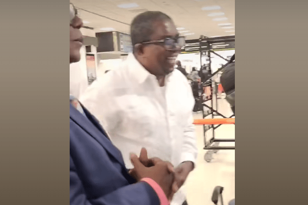 André Michel affiche de la fierté face aux accusations de destruction du&nbsp;pays