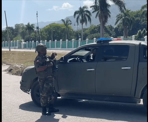 Haïti : L’armée renforce la sécurité autour du Palais national
