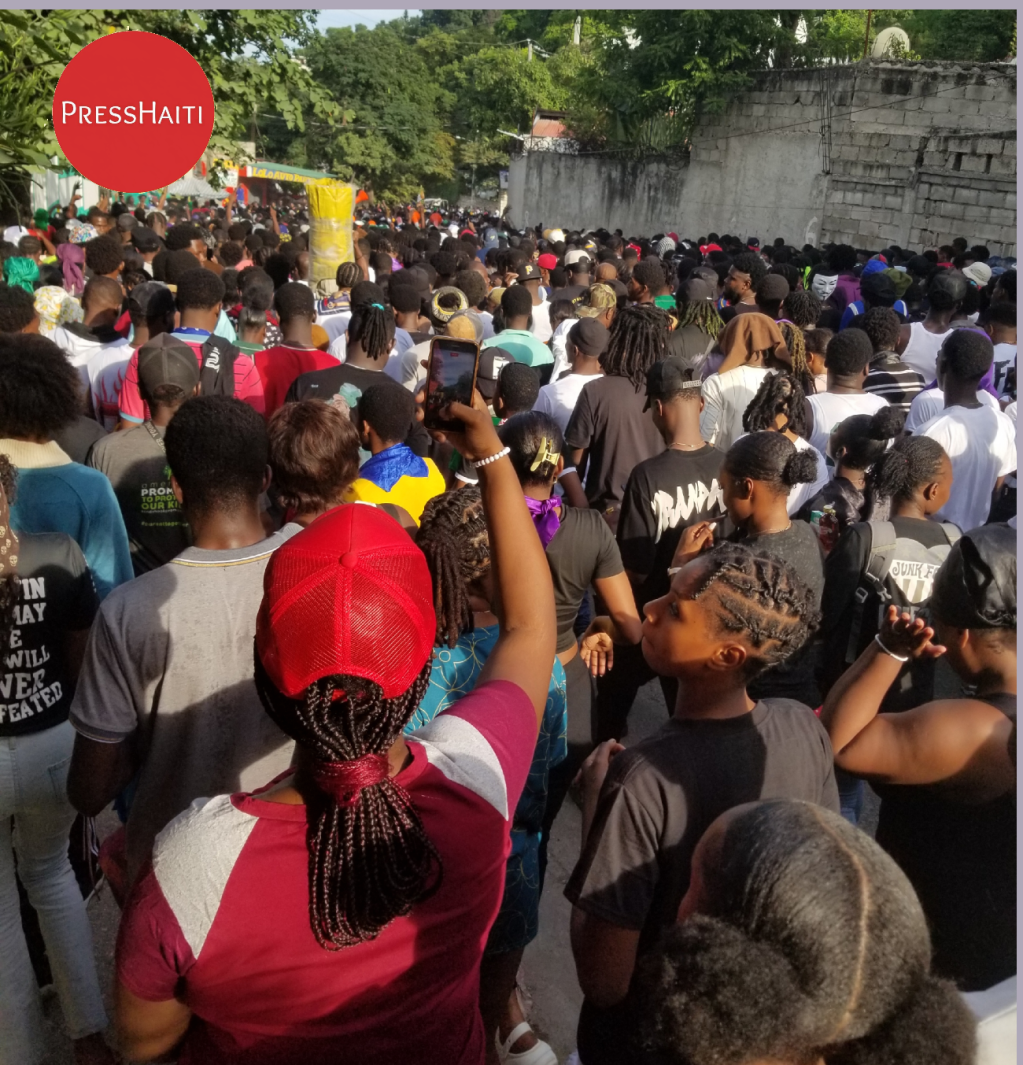 Une femme tuée par balle dans une bande de rara à&nbsp;Pétion-Ville