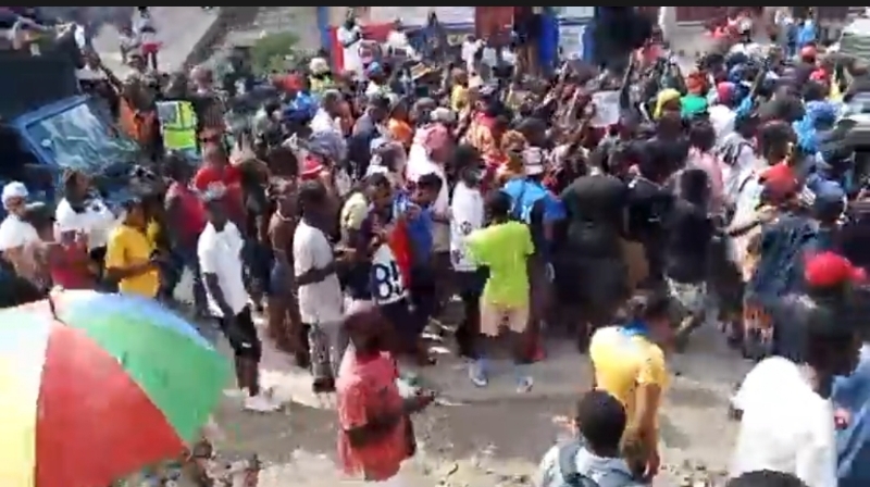 VIDEO – 17 novembre 2025 : Manifestation pro-Muscadin dans les&nbsp;Nippes