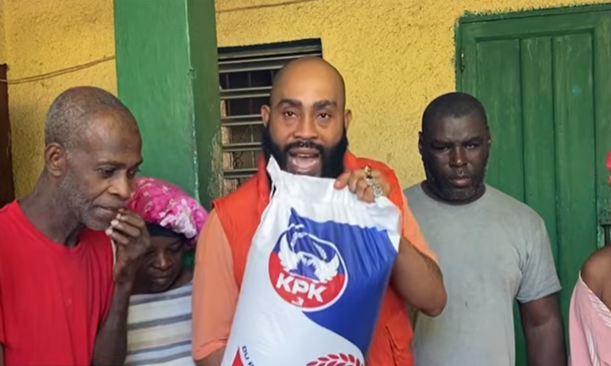 Fort-Liberté : une distribution de riz sur fond de tristesse et&nbsp;d’injustice