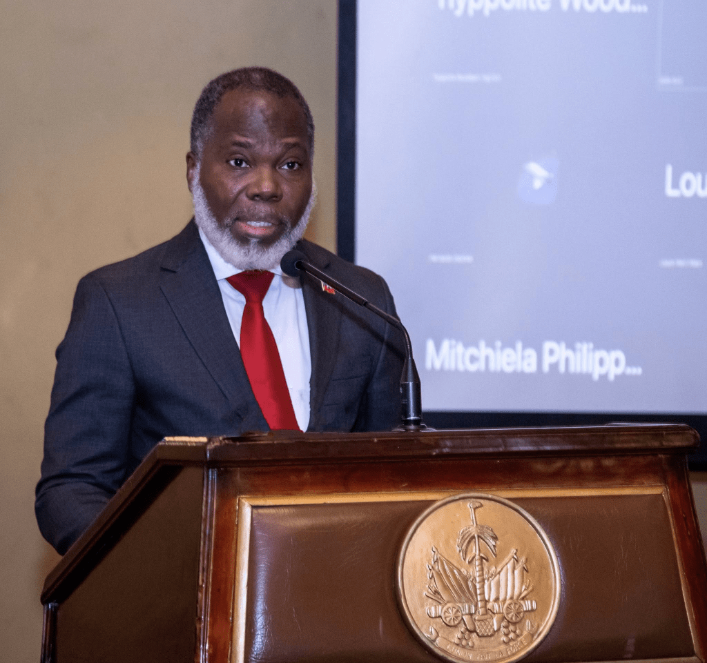 Révocation du Premier ministre: Frinel Joseph appelle au calme au sein du&nbsp;CPT