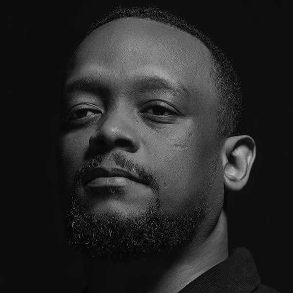 USA : Carel choisit de demeurer en détention