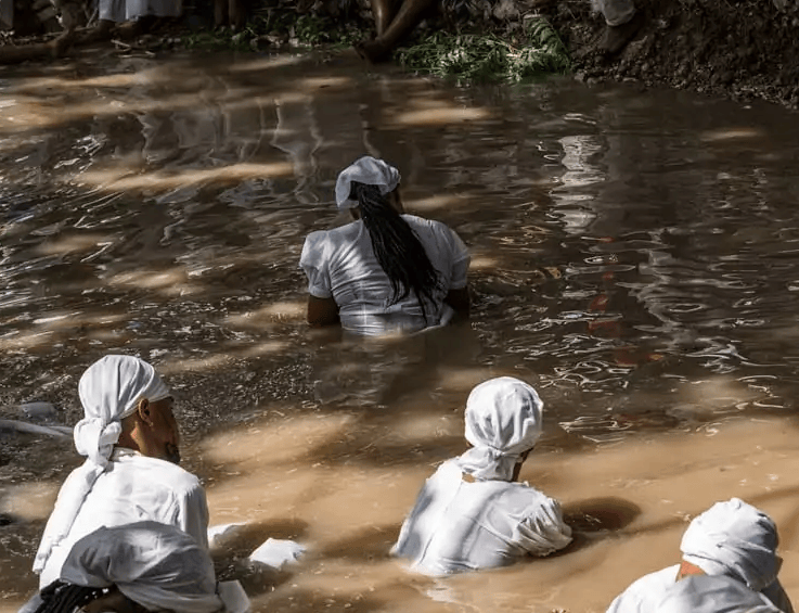 L’émission « Rèy Manti a Fini » met à nu la faiblesse logique du vodou